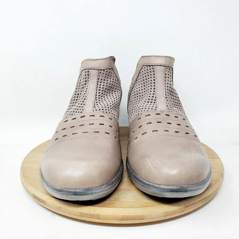 Naot Rivotra Boots Womens 38 Stone‎ Boho Western Moto Ankle Comfort Shoes